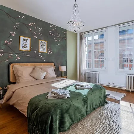 Apartment Luxueux 3ch - De Amiens
